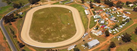 showgroundPBH3-00-23366.jpg